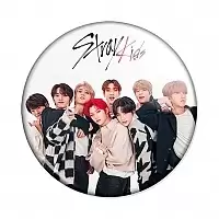 ������ Stray Kids