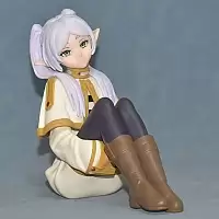  Frieren Beyond Journey's sitting