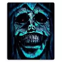 ������ ��� ����� ������������� �������� ������ � �������� - Statue of God