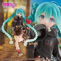 ������� SAV Hatsune Miku Fashion Figure Outdoor Ver.