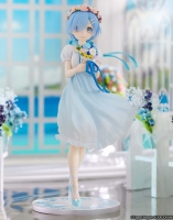 ������� SAV Trio-Try-iT Figure Rem Bridesmaid