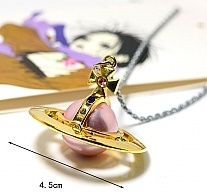  Nana Vivienne Westwood 