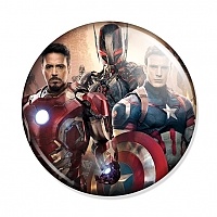  The Avengers: Age of Ultron - Tony Stark, Captain America and Ultron