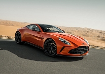 ������ �������� Aston Martin Vantage 2025