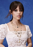     / Jenna Ortega 5